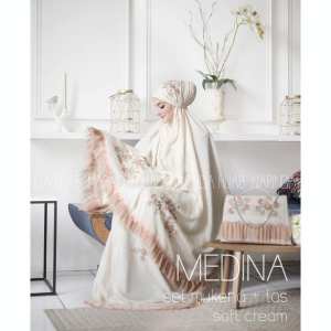 "Medinna Set Mukena + Tas" soft cream  by NARINDA